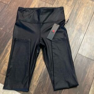 NWT MONO B BLACK FOIL STYLE LEGGINGS